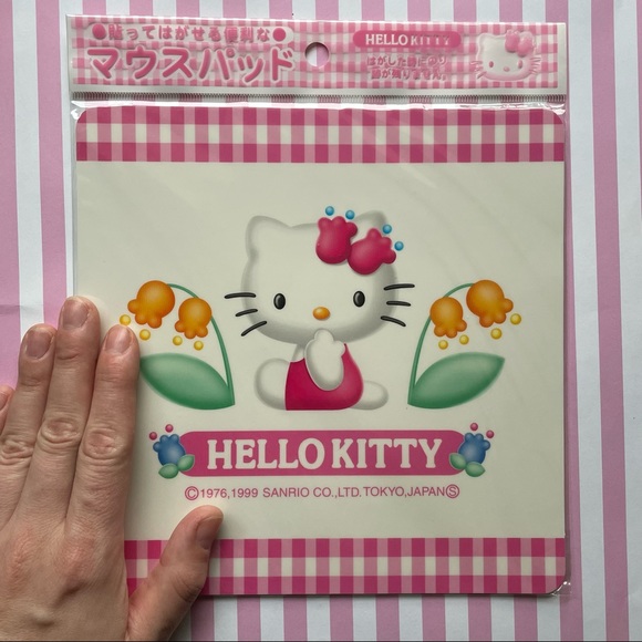 Vintage Sanrio Flowers Hello Kitty - Mouse pad 1999 - Picture 2 of 3